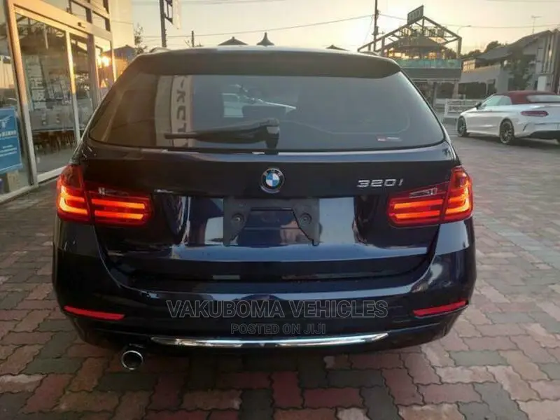 BMW 3 Series 2013 Blue