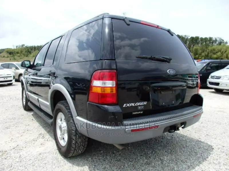 Ford Explorer 2003 Black