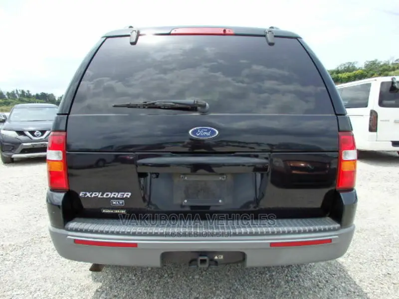 Ford Explorer 2003 Black