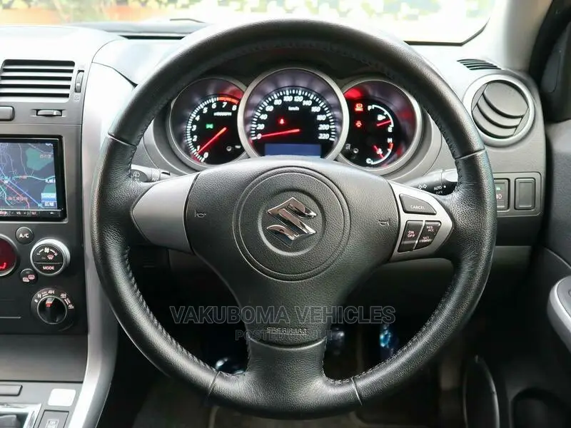 Suzuki Escudo 2016 Gray