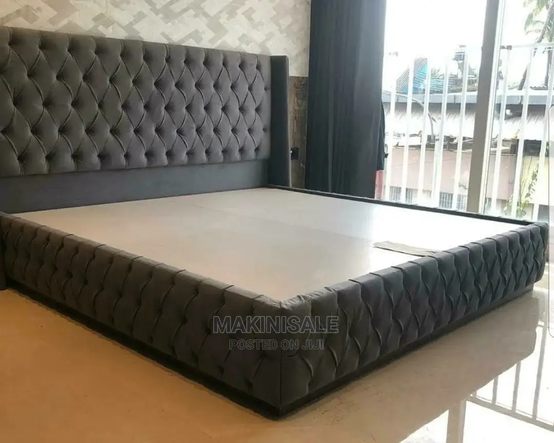 Kitanda Kizuri Sana Cha Sofa Bed