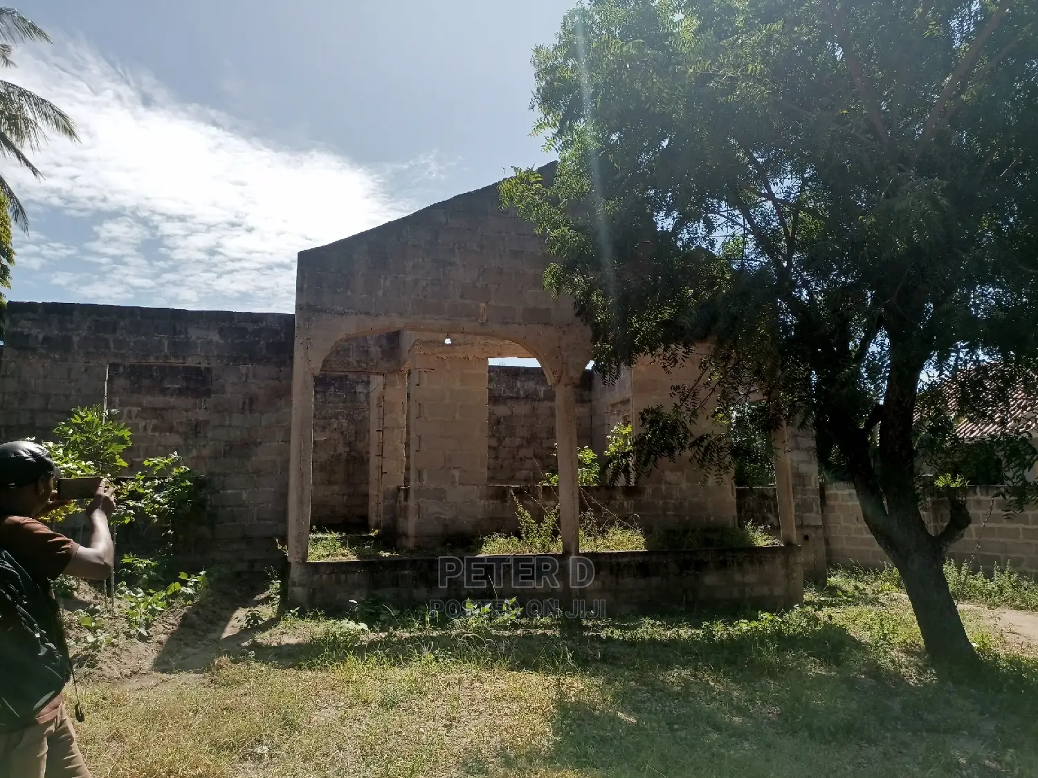 4bdrm House in Goba for sale