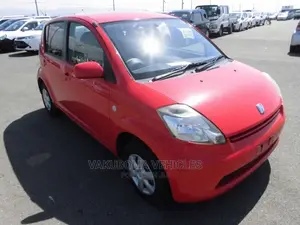Toyota Passo 2005 Red