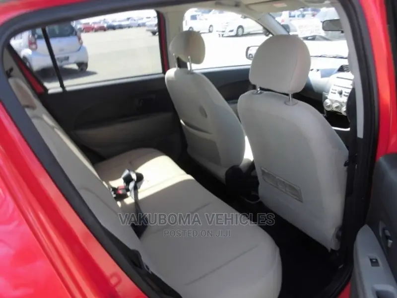 Toyota Passo 2005 Red