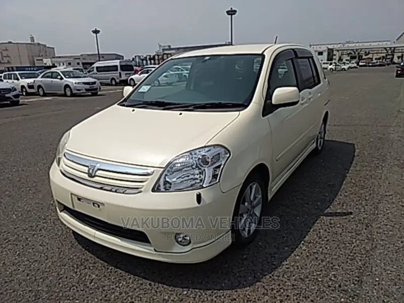 Toyota Raum 2003 Pearl