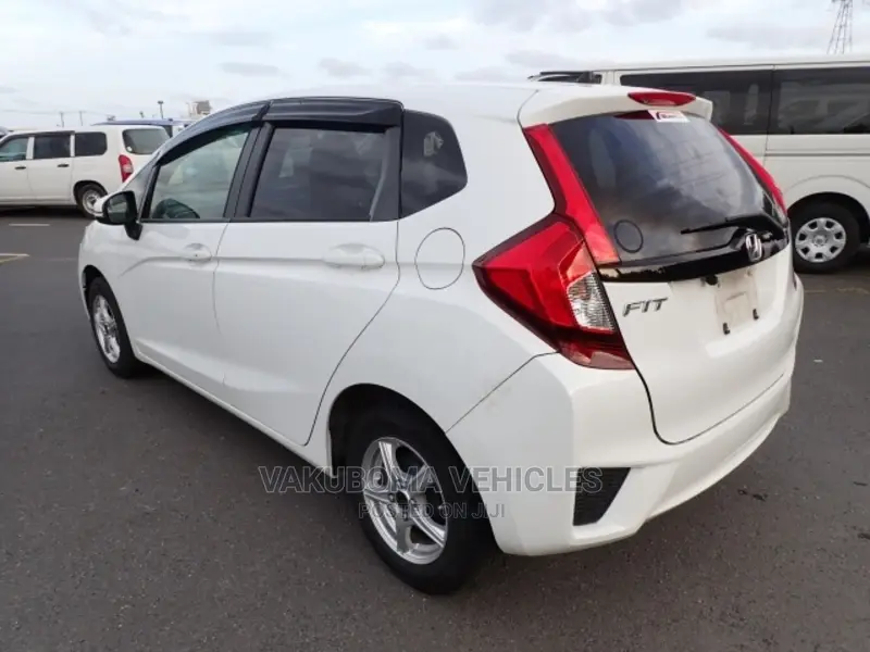 Honda Fit 2015 White