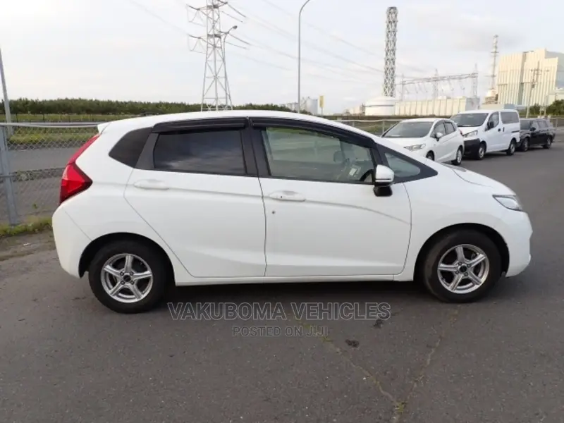 Honda Fit 2015 White