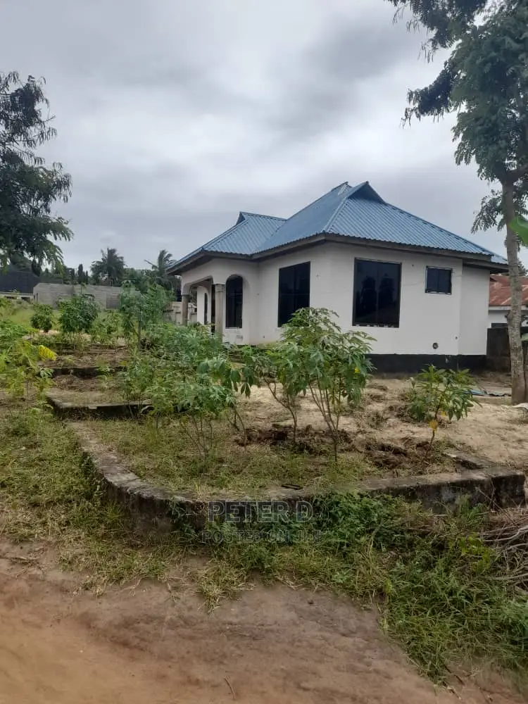 3bdrm House in Mbezi for Sale