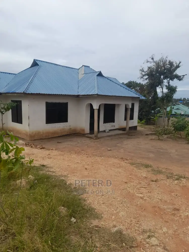 3bdrm House in Mbezi for Sale