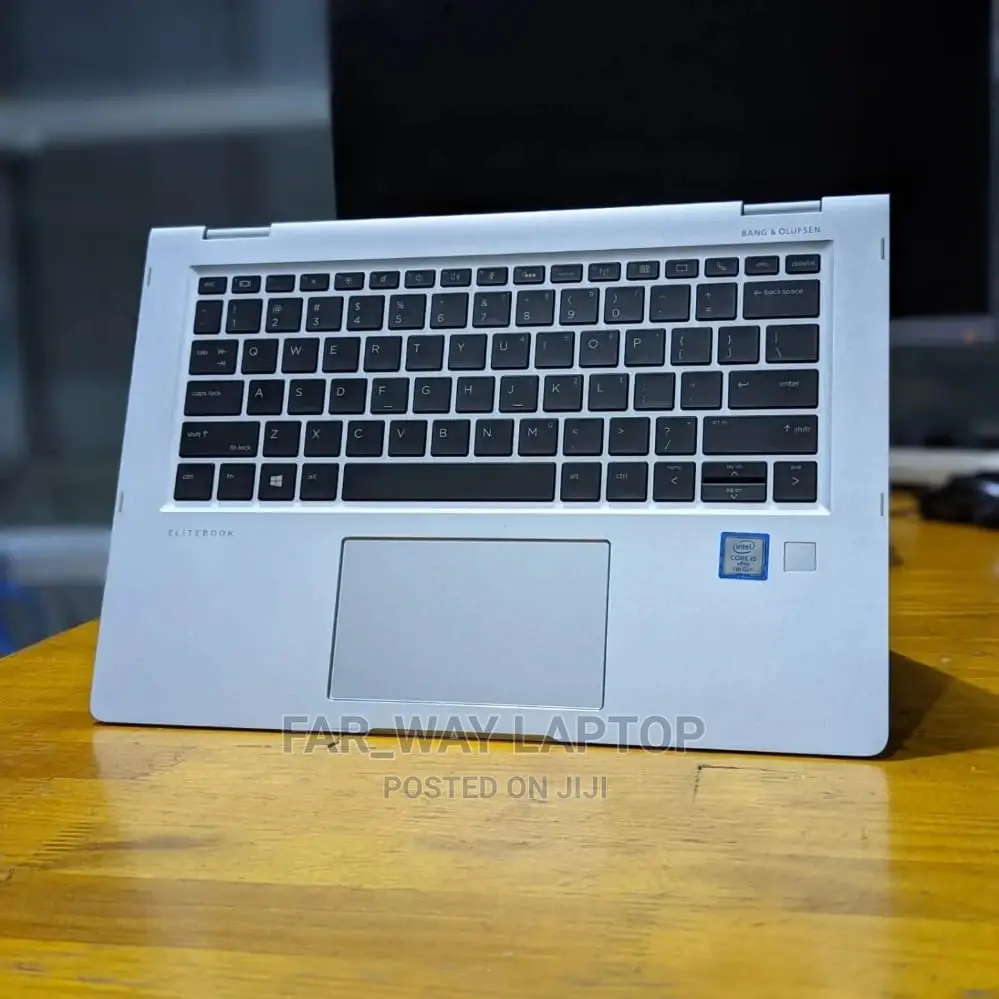 New Laptop HP EliteBook 1030 8GB Intel Core I5 SSD 256GB