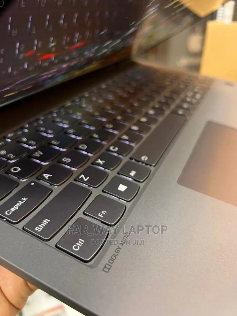 New Laptop Lenovo Flex 5 16GB Intel Core I7 SSD 512GB