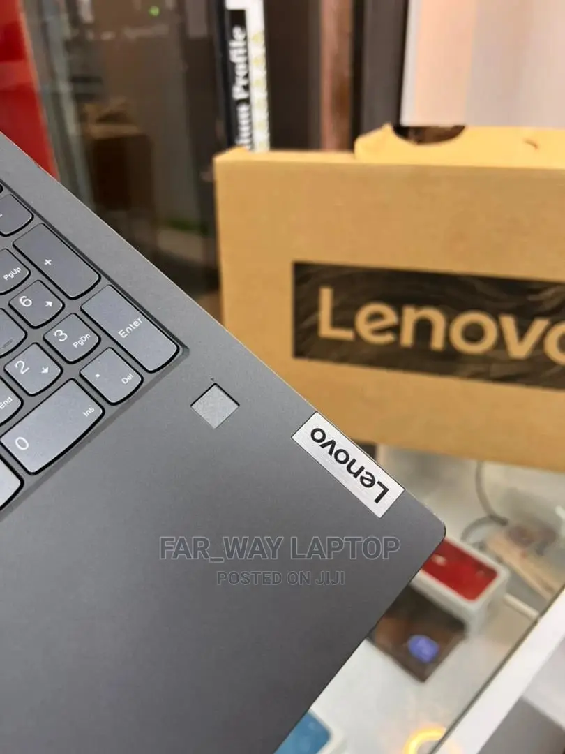 New Laptop Lenovo Flex 5 16GB Intel Core I7 SSD 512GB