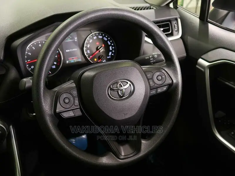 Toyota RAV4 2019 White