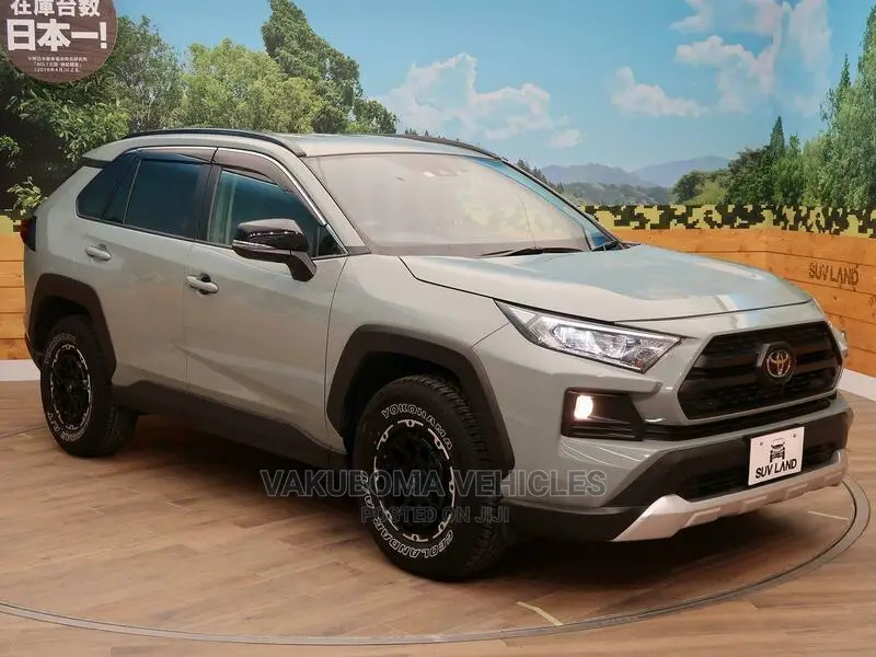 Toyota RAV4 2020 Green