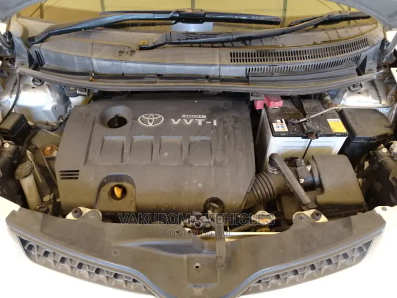 Toyota IST 2007 Silver