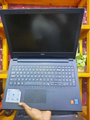 Laptop Dell Inspiron 15 4GB Intel Core I5 HDD 500GB