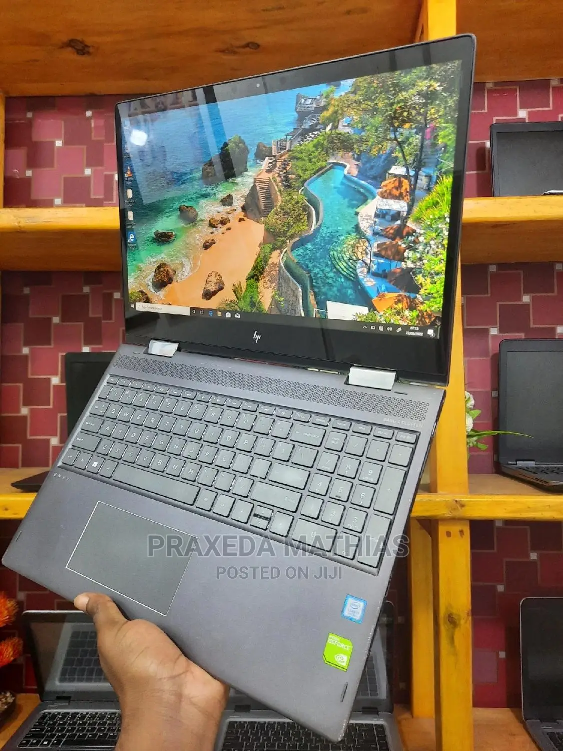 Laptop HP Envy X360 15t 8GB Intel Core I7 HDD 500GB