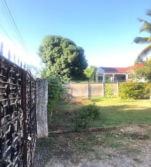 Plot 1300sqm 4sale at Masaki