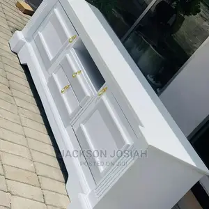 TV Show Case