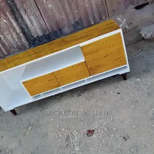 TV Show Case
