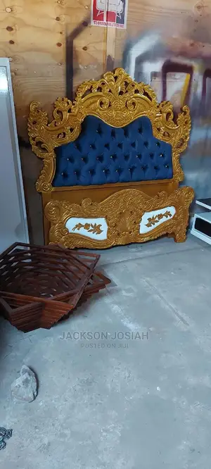 Queen Bed Design