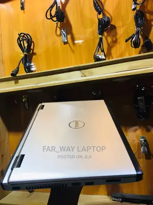 Laptop Dell Vostro V130 8GB Intel Core I3 SSD 256GB