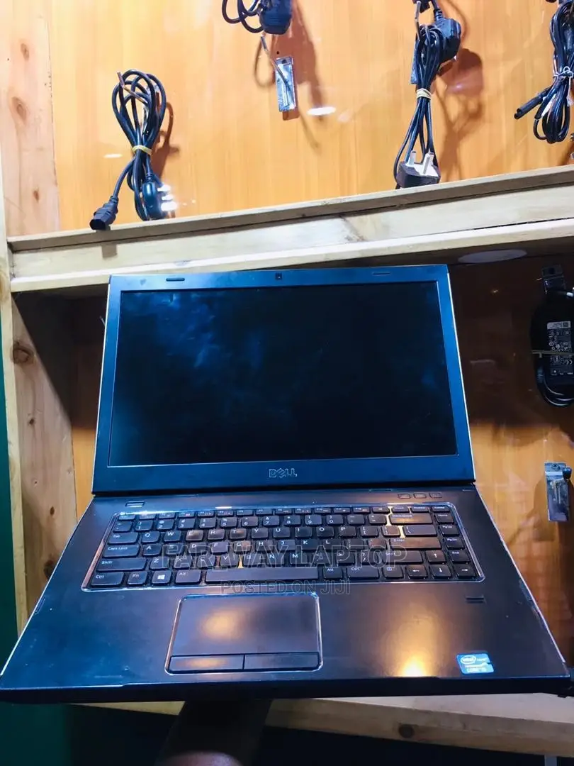Laptop Dell Vostro V130 8GB Intel Core I3 SSD 256GB