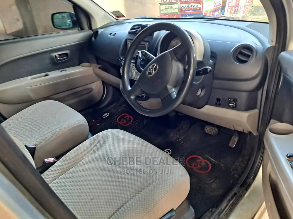 Toyota Passo 1.3 FWD 2005 Silver