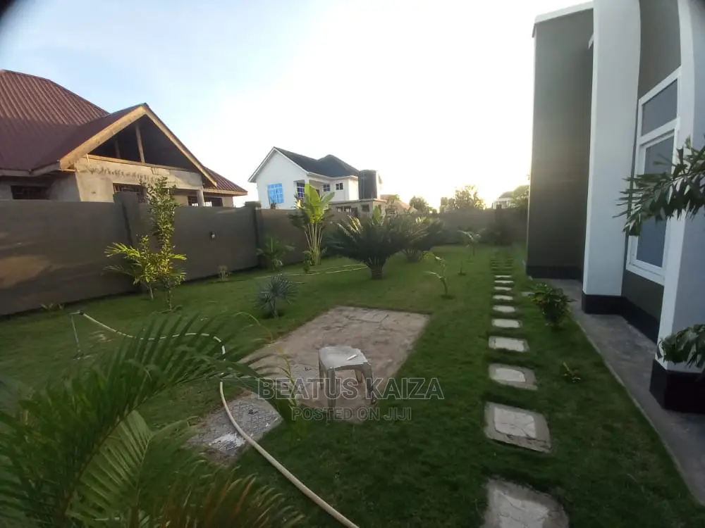 3bdrm Bungalow in Kigamboni Gezaulole for rent