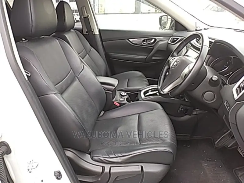 Nissan X-Trail 2015 White