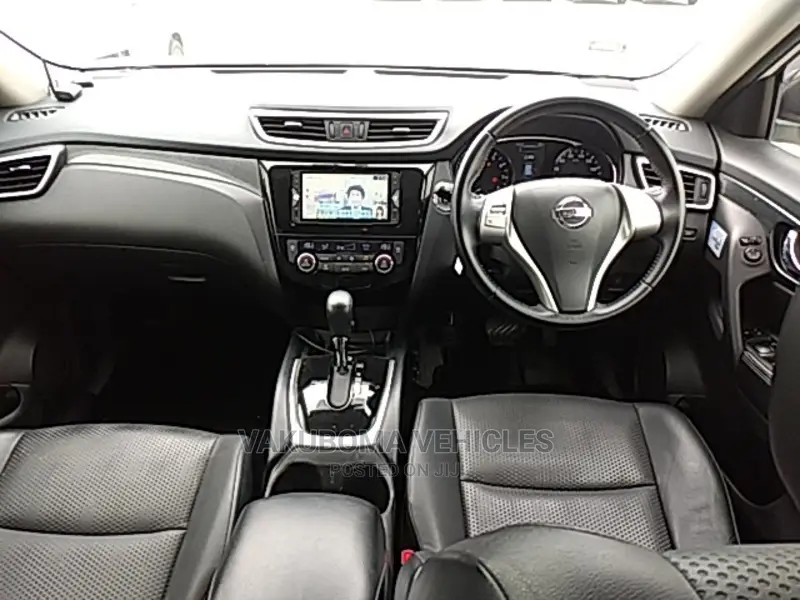 Nissan X-Trail 2015 White
