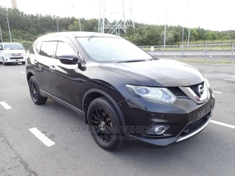 Nissan X-Trail SV Premium 2014 Black