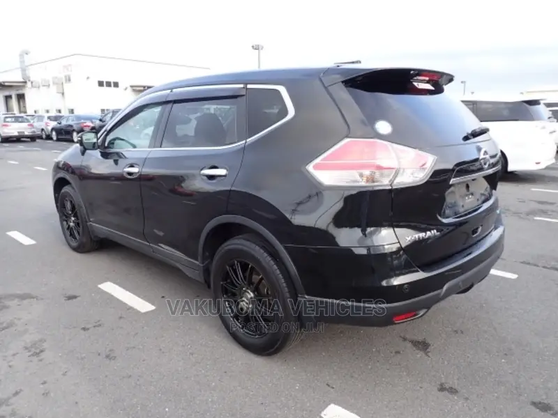 Nissan X-Trail SV Premium 2014 Black