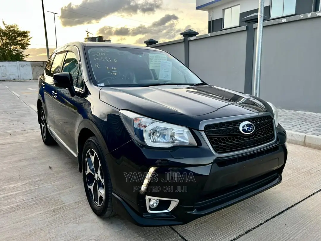 Subaru Forester 2015 Black