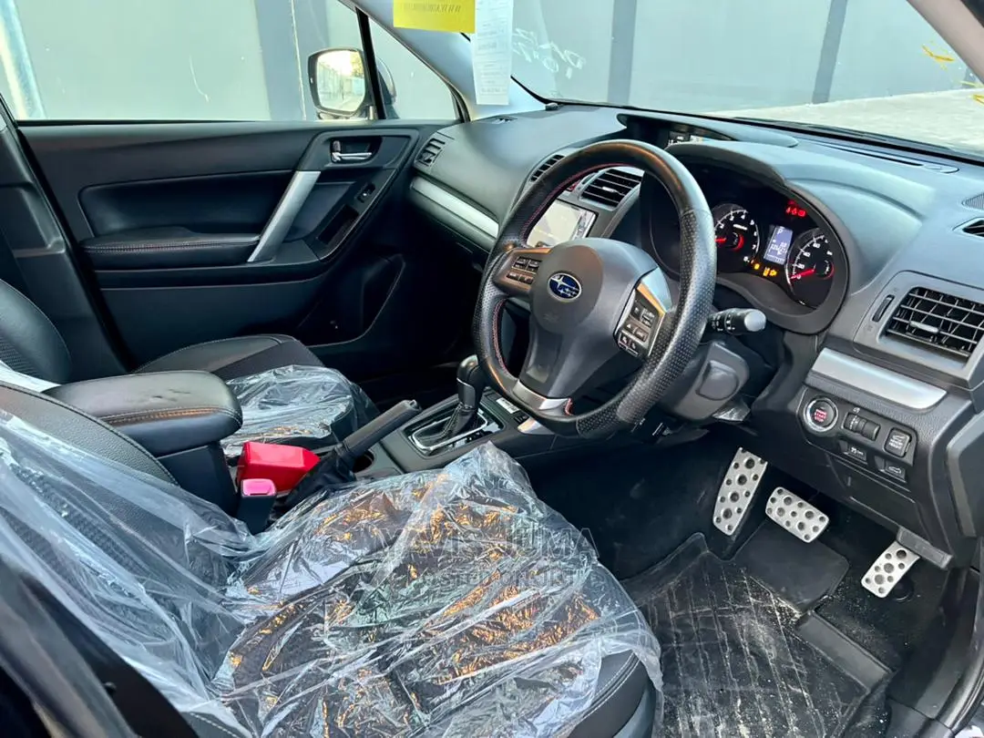 Subaru Forester 2015 Black