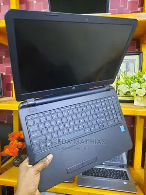 Laptop HP 250 G4 4GB Intel Core I3 HDD 500GB
