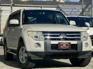 Mitsubishi Pajero 2008 Pearl
