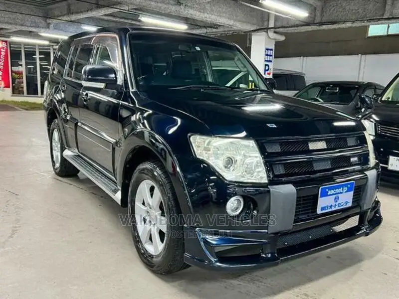 Mitsubishi Pajero 2007 Black
