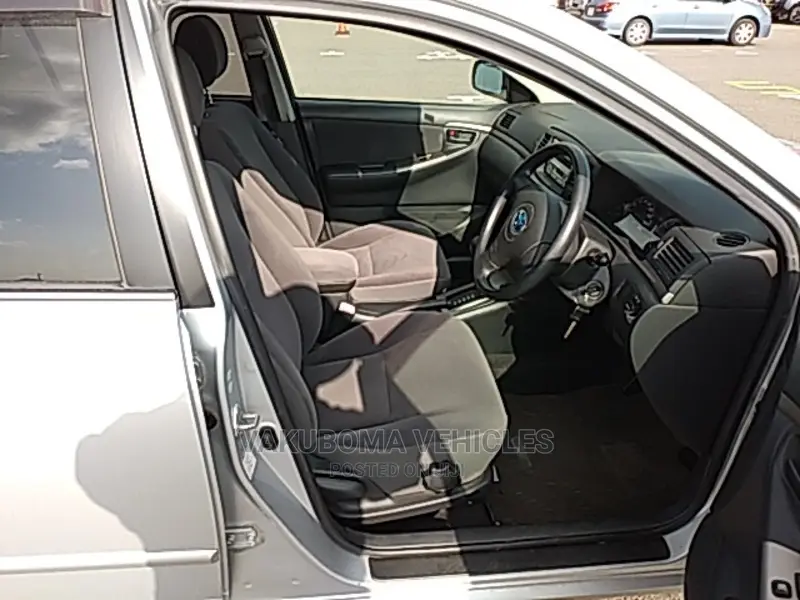 Toyota Allex 2005 Silver