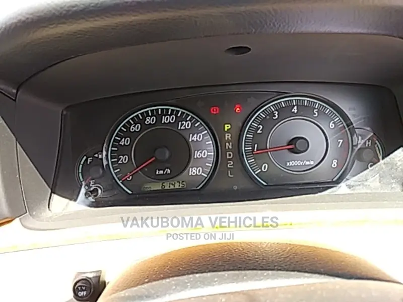 Toyota Corolla RunX 2005 Silver