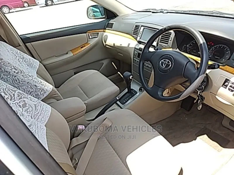 Toyota Corolla RunX 2005 Silver