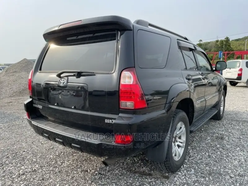 Toyota Hilux Surf 2008 Black