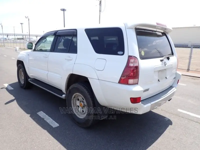 Toyota Hilux Surf 2003 White