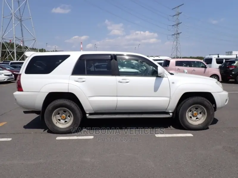 Toyota Hilux Surf 2003 White