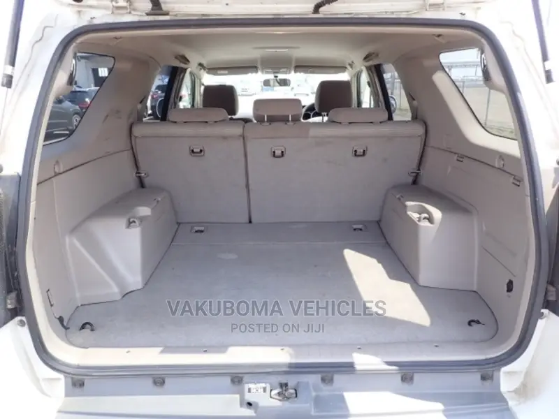 Toyota Hilux Surf 2003 White
