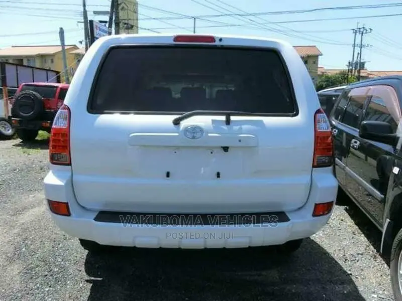 Toyota Hilux Surf 2007 Pearl