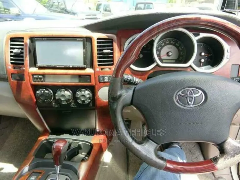 Toyota Hilux Surf 2007 Pearl