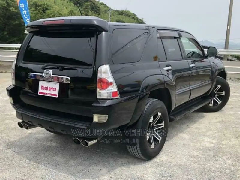 Toyota Hilux Surf 2004 Black