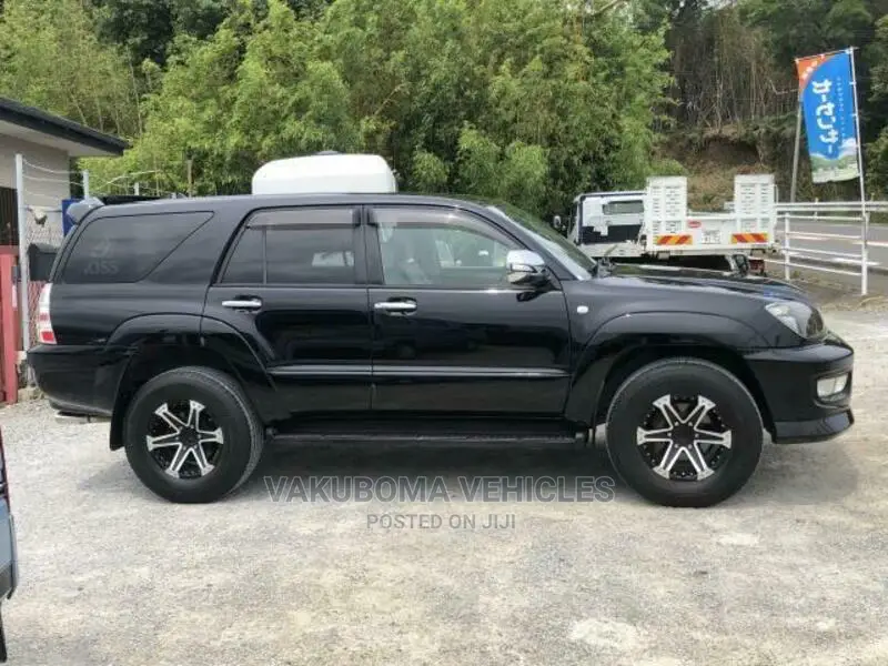 Toyota Hilux Surf 2004 Black