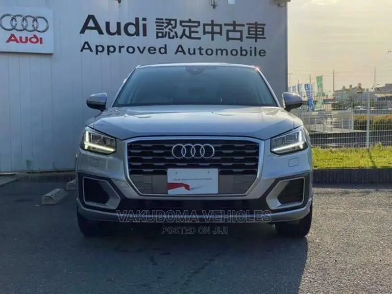 Audi Q3 2018 Silver